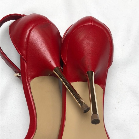 Red strappy open heels - Picture 3 of 4